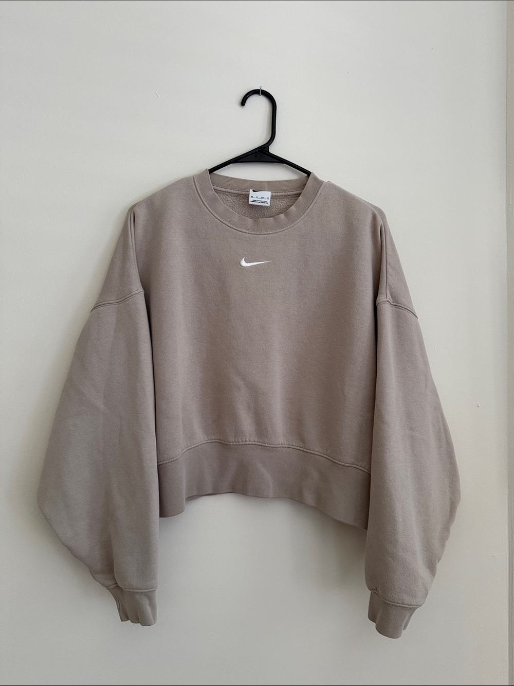 Nike Women’s Cropped Crew Sweatshirt